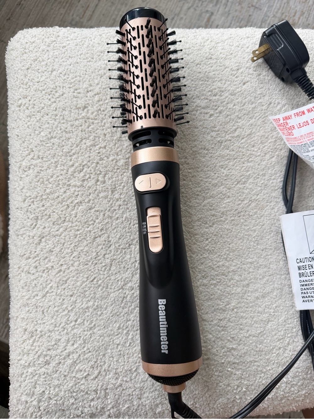 Beautimeter Rotating Hot Air Styling Brush Auto Spin Black and Rose Gold